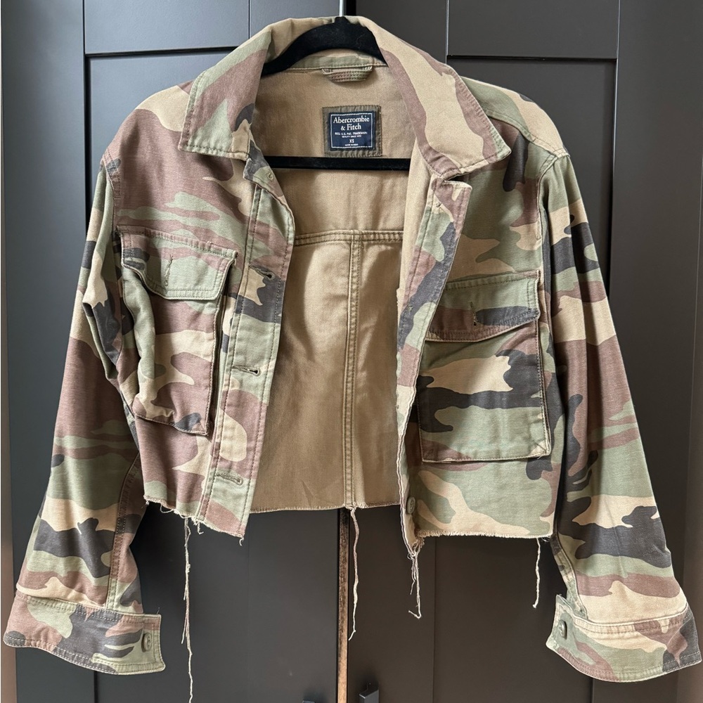 Abercrombie & Fitch Crop Jacket